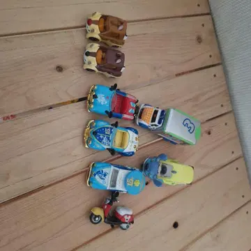 디즈니 캐릭터 미니카 8대 세트