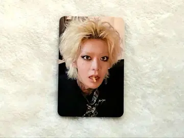 YUTA PERSONA Unveil Version 트레이딩 카드