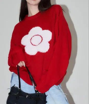 마리콴트 상아라 플라워 모티브 아트 자카드 니트