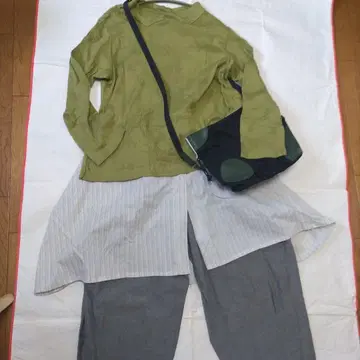 센소유니코 지우 도킹 튜닉 새상품급