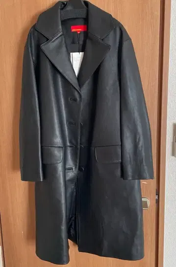 준코 시마다 씨프로 롱 가죽 코트