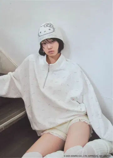 PELLICULE HELLO KITTY half zip tops