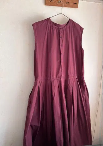 MERLOT IKYU 슬리브리스 셔츠 원피스 와인 레드