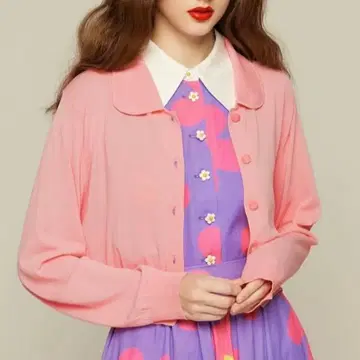 저 구름은 고래 같은 모양이야