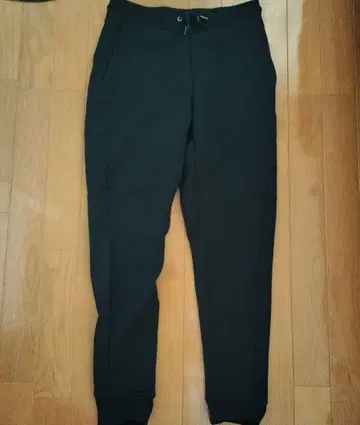 +J 플러스J 블랙 맨투맨 팬츠 21s/s