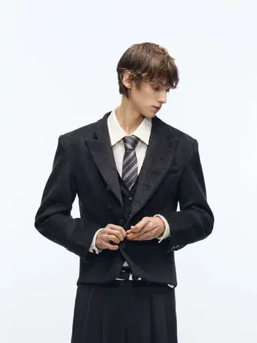 Slight vogue 변형 버튼 자켓 모드