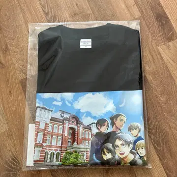 진격의 거인 T셔츠