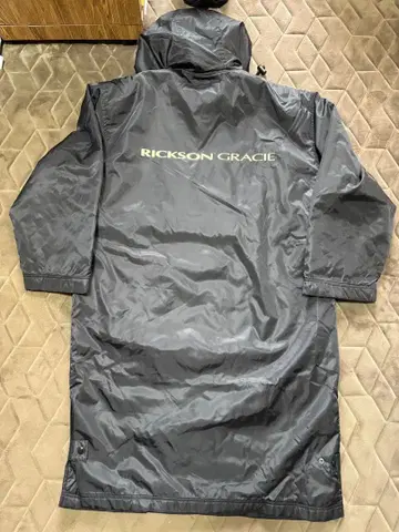 릭슨 그레이시 후드 부착 롱 코트 릭슨 그레이시