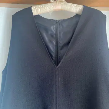 L.T.S.international 점퍼 스커트 블랙