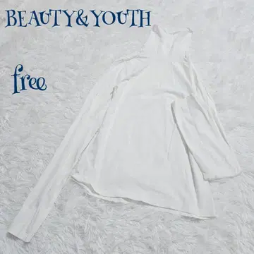 [ 뷰티 앤 유스 ] 스트레치 얇은 소재 터틀넥 상의 free