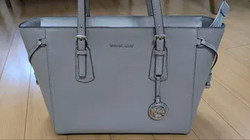 Michael Kors 그레이 토트백