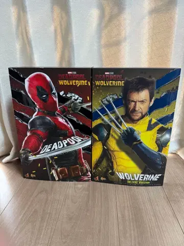 핫토이즈 데드풀 울버린 세트 판매