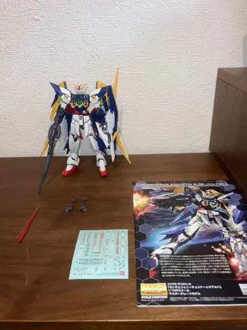 MG 1/100 건담 페니체 리나시타 알바