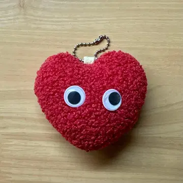 SKY HI 하트형 키체인