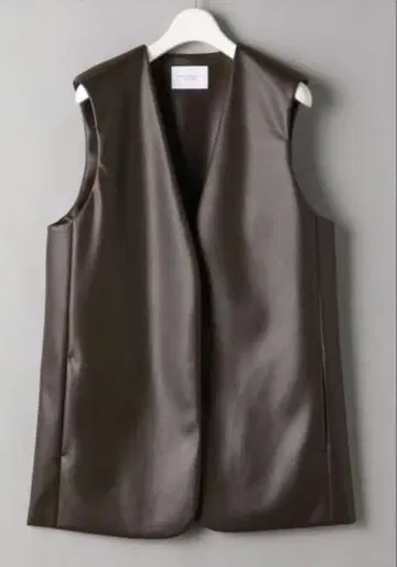 BEAUTY&YOUTH 인조 가죽 V넥 베스트