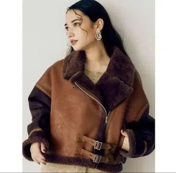 MURUA 브라운 무스탕 코트 숏 기장