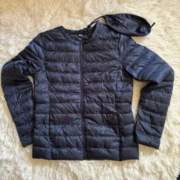 [UNIQLO] 울트라 라이트 다운 네이비 S 수납 봉투 포함