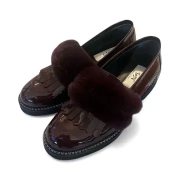 [ 새상품급 ] MADE inITALY Susy 버건디 퍼 로퍼