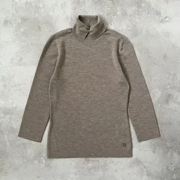 FOXEY 폭시 터틀넥 니트 40