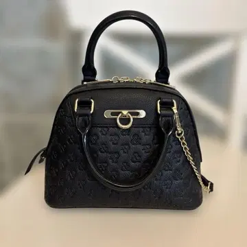 Pinky&Dianne 블랙 숄더백 새상품급