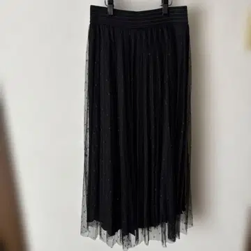 Grandtable 블랙 도트 무늬 튤 롱 스커트