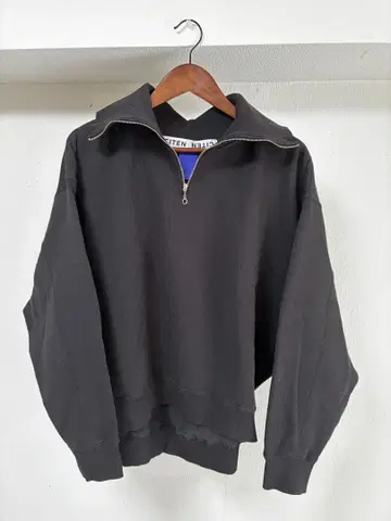 CITEN 하프 지퍼 오픈 카라 맨투맨