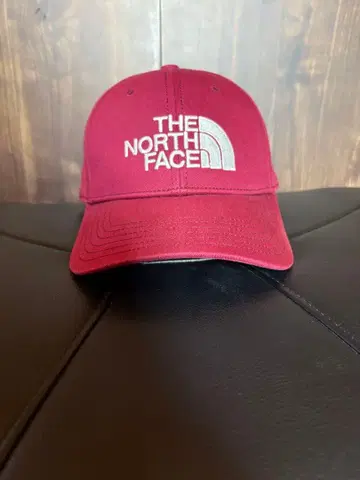 THE NORTH FACE 야구 모자 버건디