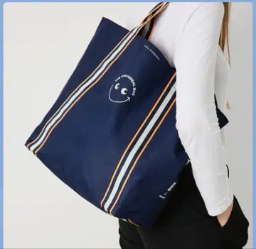 택 포함 새상품! The Universal Bag [ TASTE ]