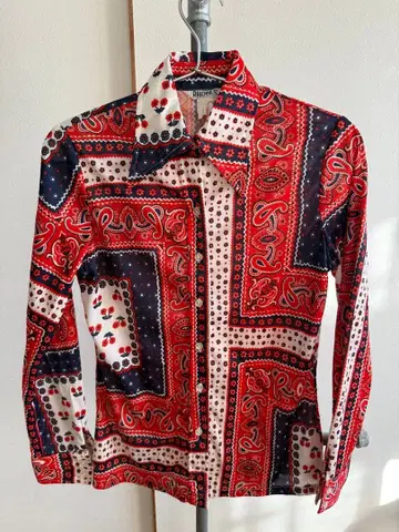 시모키타자와 구제 의류 빈티지 폴리에스테르 셔츠 반다나 패턴