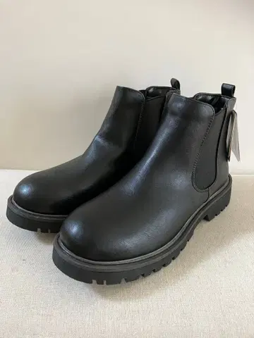 North Date 블랙 사이드 고어 부츠 23cm