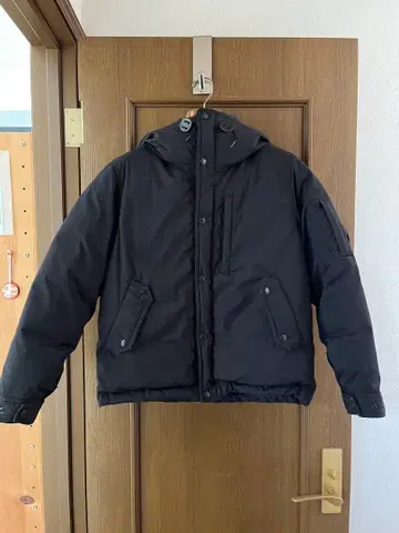 THE NORTH FACE 블랙 다운 자켓