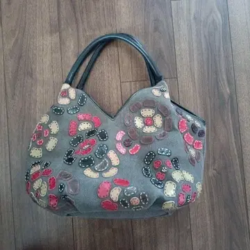 Ipa Nima 이파니마 백