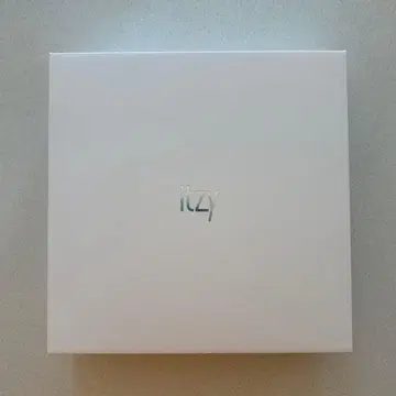 ITZY OFFICIAL LIGHT RING 라이트링 응원봉 구형