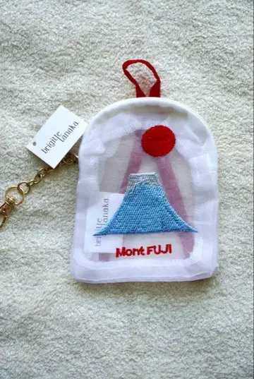 브리짓 타나카 후지산 파우치 미사용 새상품