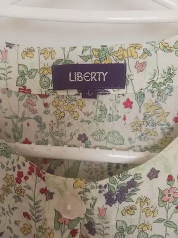 LIBERTY 꽃무늬 7부 소매 롱 원피스