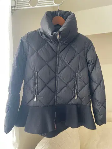 MONCLER 다운 자켓