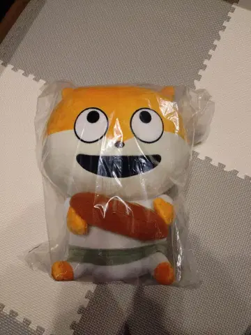 니시무라 유우지 아기 쥐 제일복권 스튜디오 UG에서 빵 먹는 축제