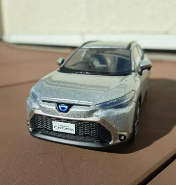 도요타 코롤라 크로스 컬러 샘플