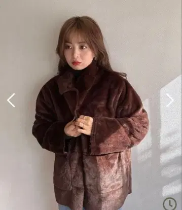 Mistletoe 아우터 브라운