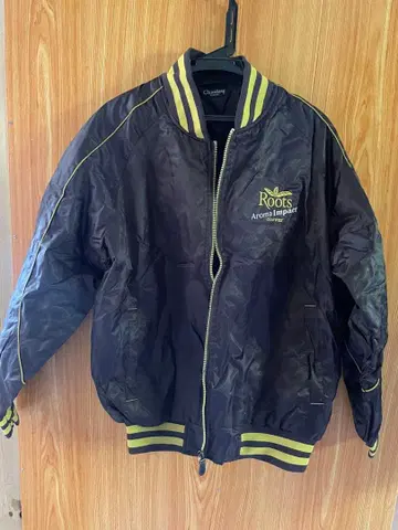 당첨품 Roots 자켓