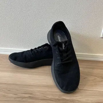 Allbirds 블랙 스니커즈 울러너