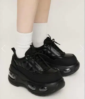 AIR PLATFORM SNEAKER 에어 플랫폼 스니커즈