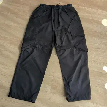 블랙 카고 팬츠 허리 조절 가능