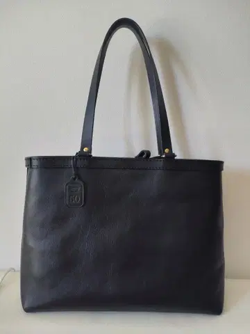 헤르츠 지퍼 토트 블랙 블랙