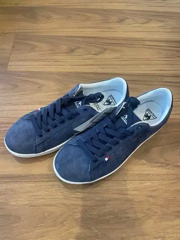 택 포함 새상품 르꼬끄 27.5cm 스웨이드 네이비 스니커즈