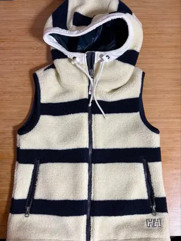 헬리 한센 HH 후드 부착 스트라이프 보아 베스트