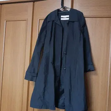 블랙 트렌치코트 이탈리아제