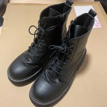 레이스업 통굽 부츠 블랙 24.5cm 39 사이즈