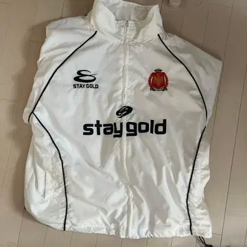 stay gold 화이트 나일론 자켓