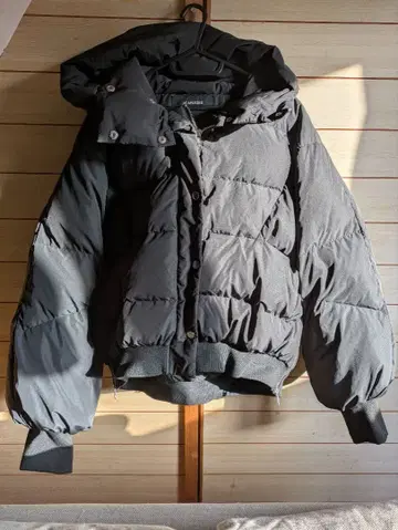 JEANASIS 블랙 퀼팅 자켓